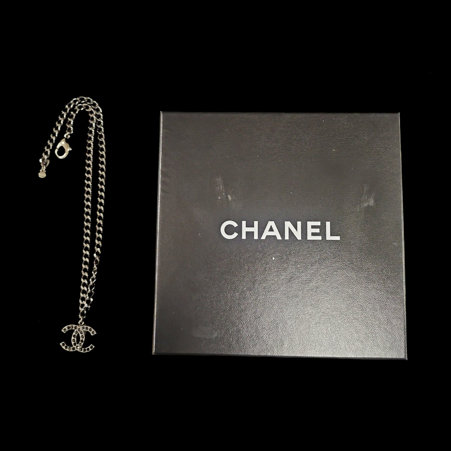 CHANEL Black-Tone Alloy Crystal Necklace With Box