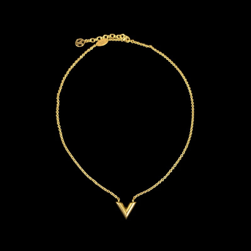LOUIS VUITTON Necklace Essential V Accessory M Gold Metal V Motif  Box ・ Dust Bag