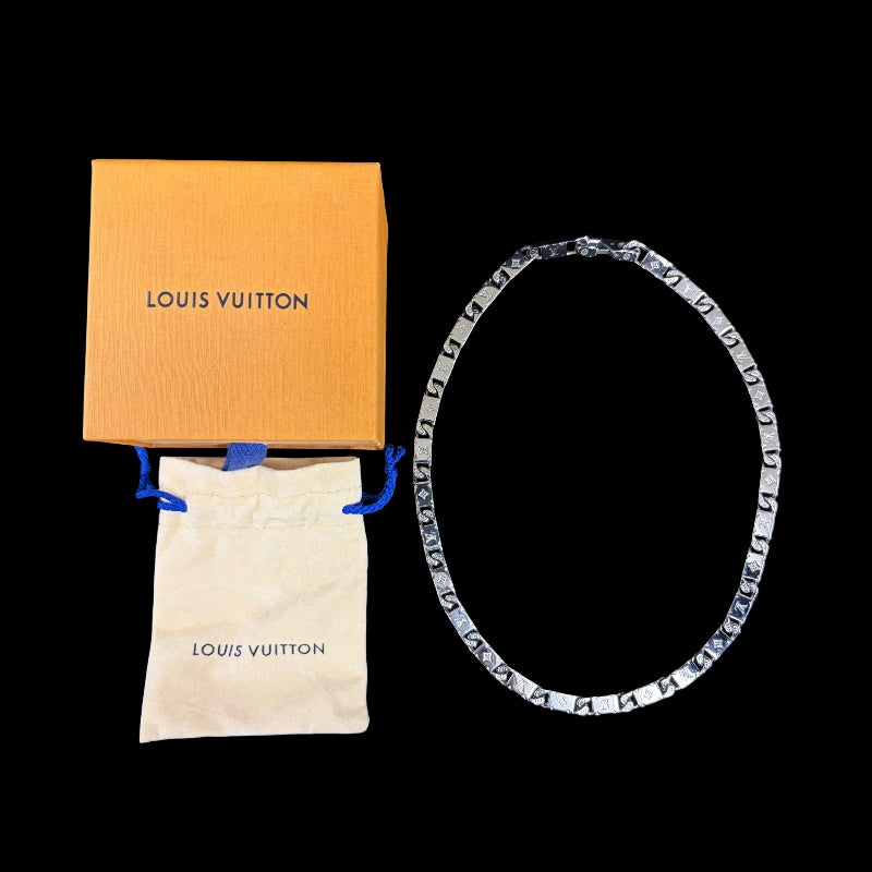 LOUIS VUITTON Necklace Monogram Tide Up Accessory Silver Metal Chain Monogram Pattern 　 Box & Dust Bag