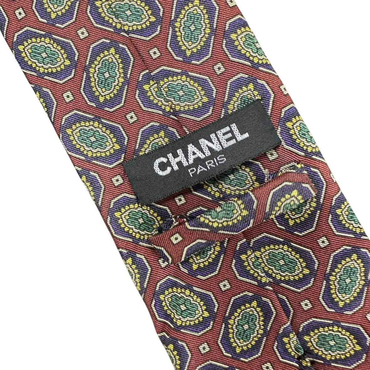 CHANEL red vintage pattern tie