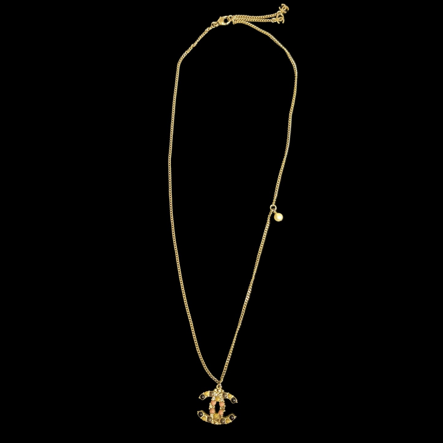 CHANEL Gold Alloy Multicolor Double CC Pendant Necklace With Glass Pearl