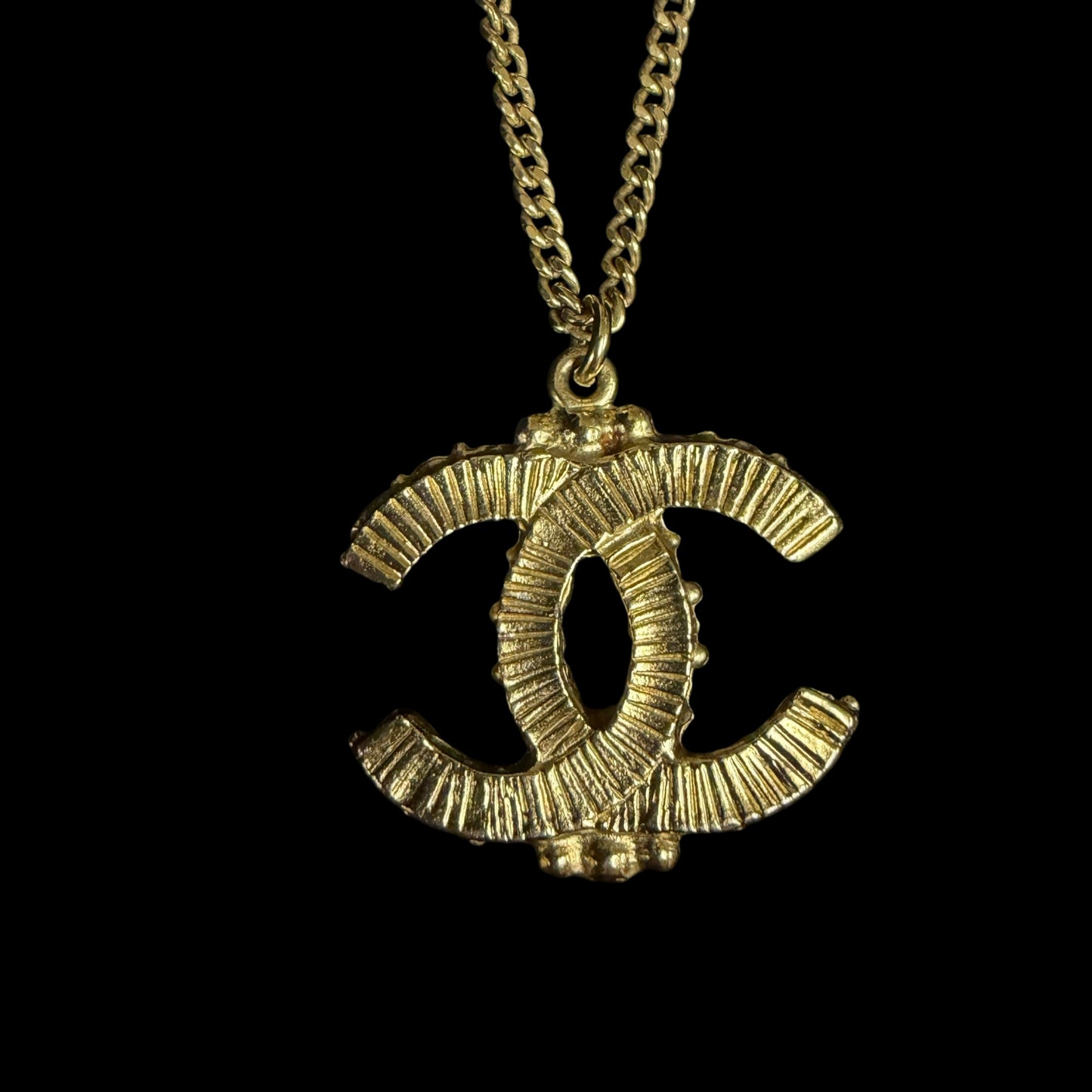 CHANEL Gold Alloy Multicolor Double CC Pendant Necklace With Glass Pearl
