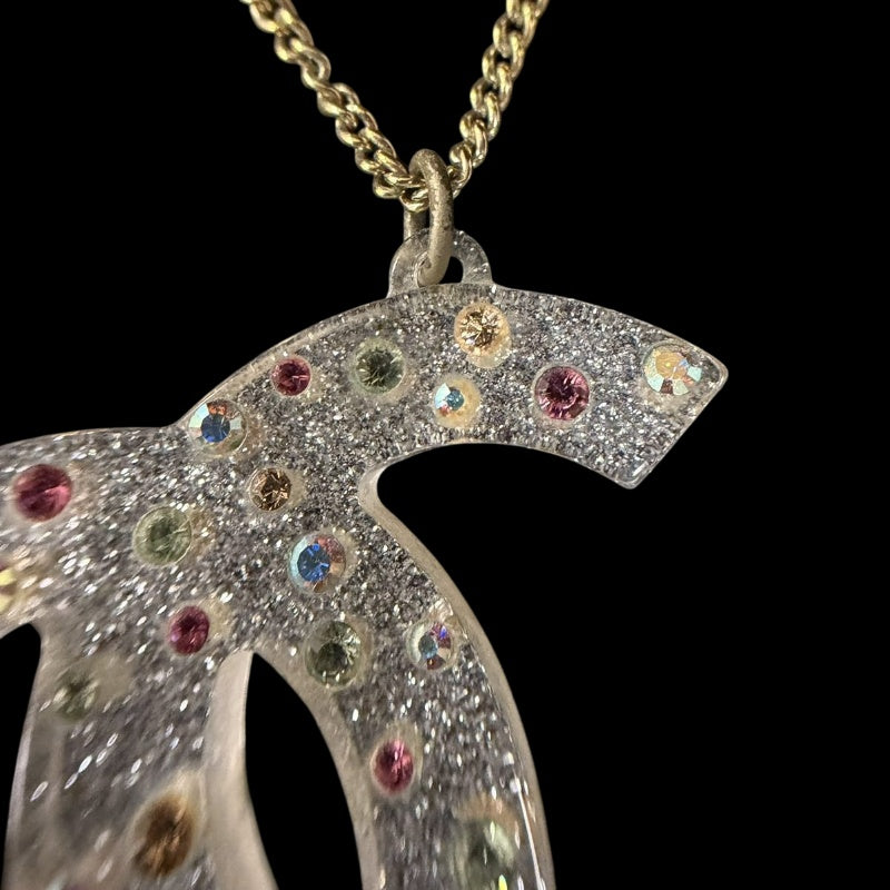 CHANEL CC Logo Necklace Accessory Gold Metal Chain Multi-color Rhinestone Large Pendant Retro Glam Design