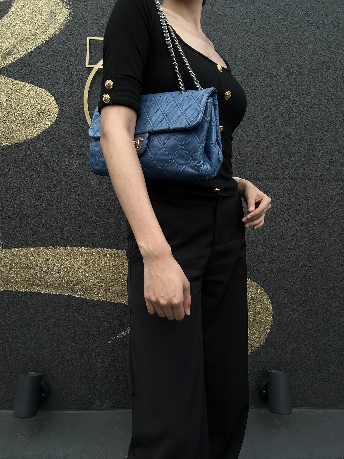 CHANEL Vintage Matelasse Calfskin Flap Shoulder Bag Blue Gold Hardware
