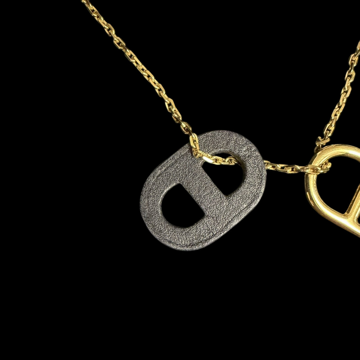 HERMES Gold Alloy Pig Nose Pendant Necklace With Gold Hardware