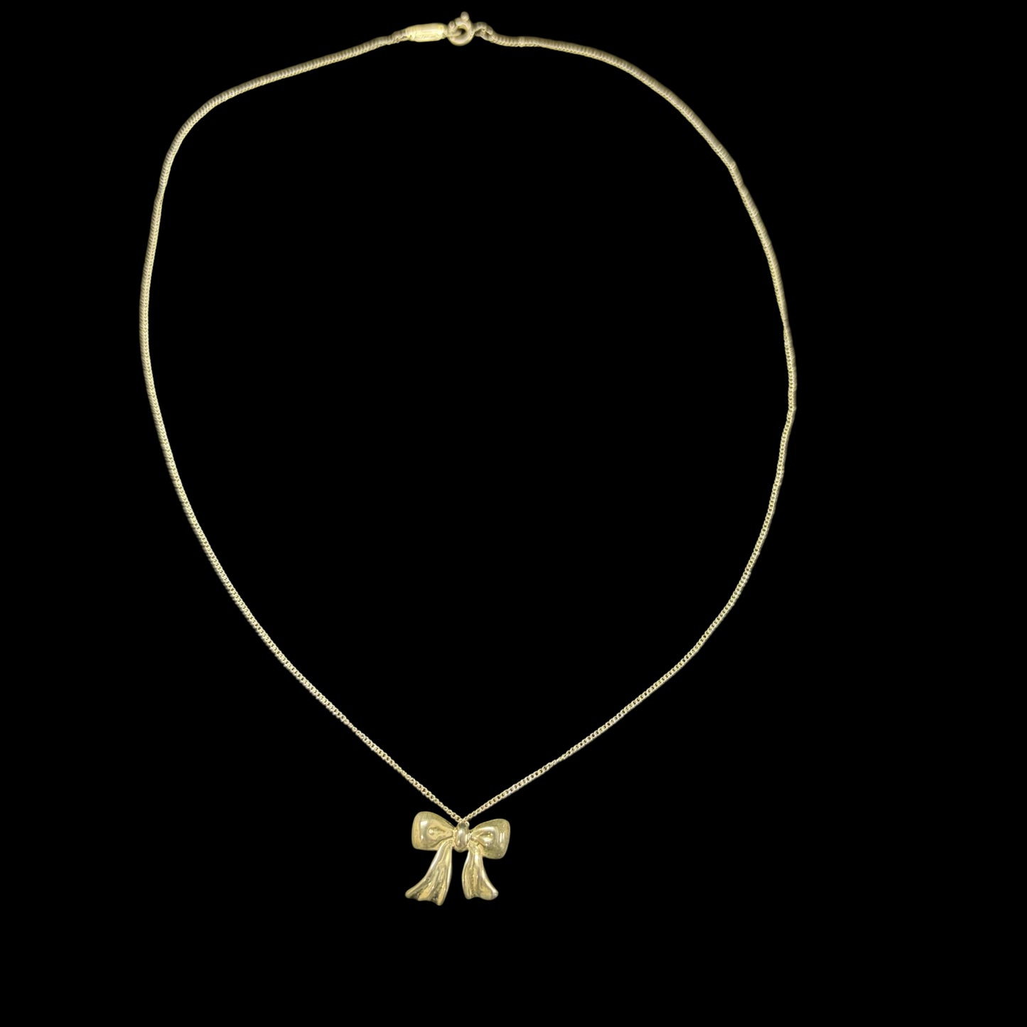 TIFFANY & Co. 925 Sterling Silver Bow Ribbon Pendant Necklace Fine Chain Minimalist Elegant Genuine Classic 925 Silver Accessory