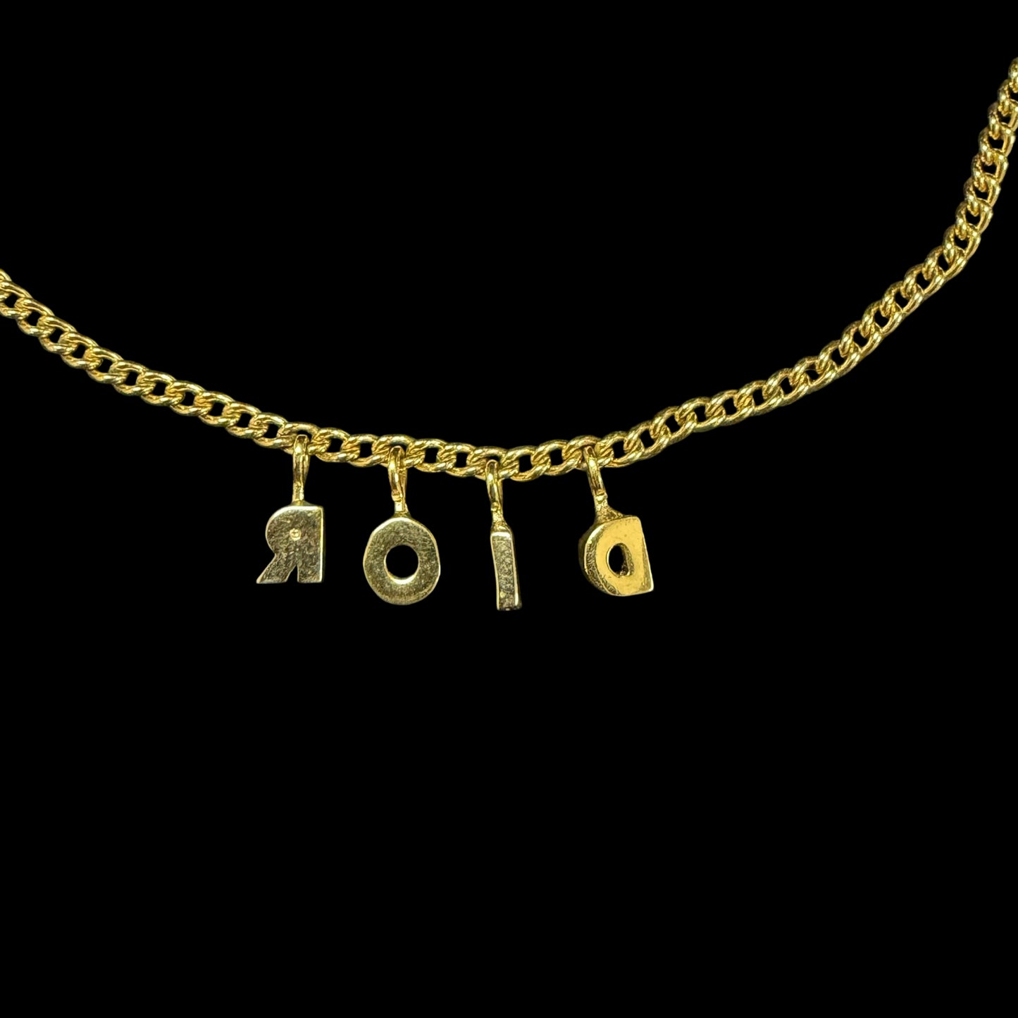 CHRISTIAN DIOR 3D Alphabet Logo Pendant Necklace Gold Tone Metal Thin Curb Chain Adjustable Extension With CD Charm Minimalist Casual Elegant Design