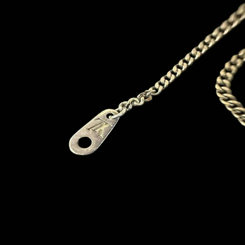 LOUIS VUITTON Collier Plaque LV Logo Pendant Necklace Silver Alloy Hardware