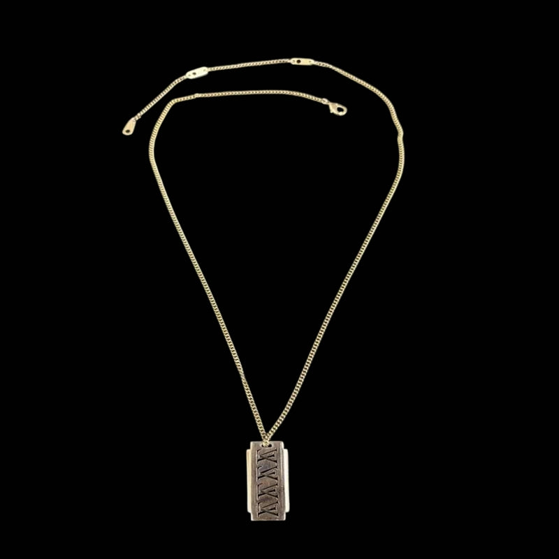 LOUIS VUITTON Collier Plaque LV Logo Pendant Necklace Silver Alloy Hardware