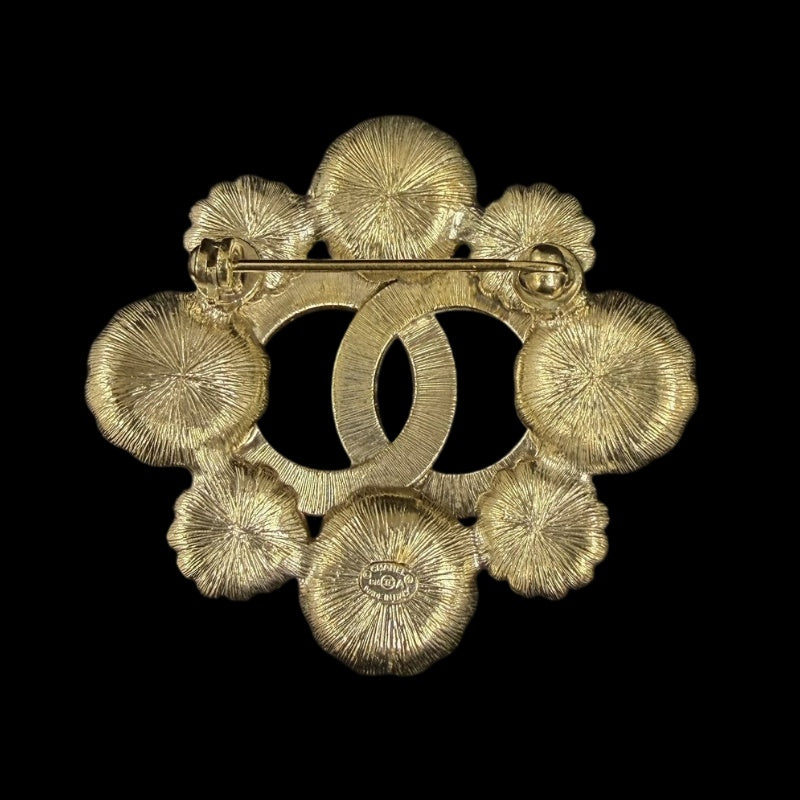 CHANEL CC Logo Brooch Accessory Gold Tone Metal Black Pearl Full Stone Inlay Vintage Elegant Design