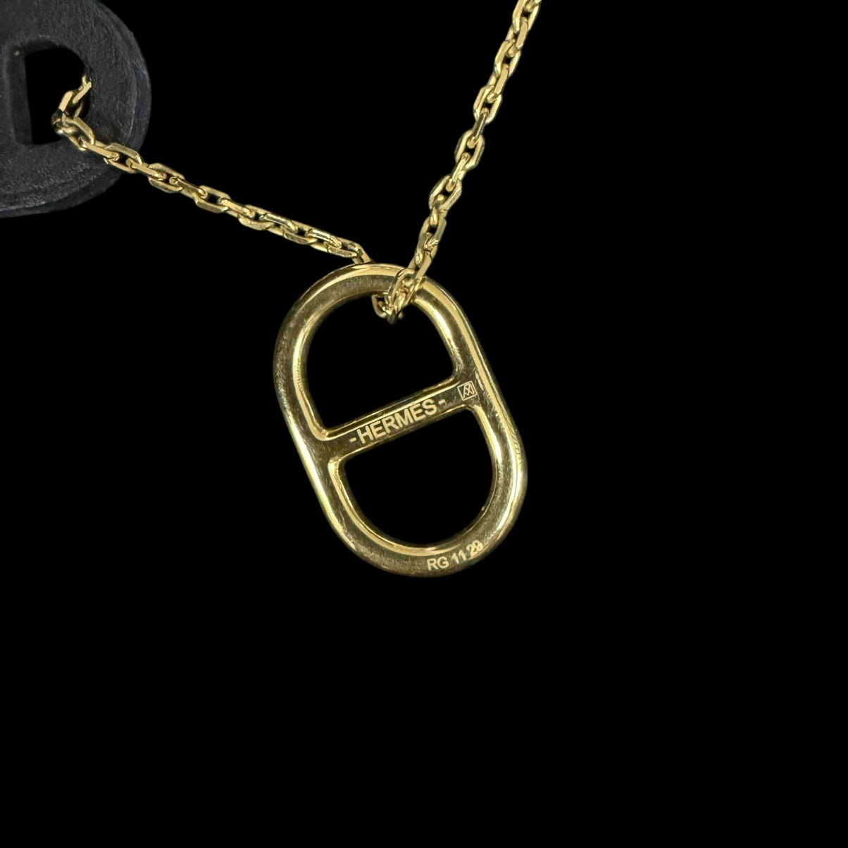 HERMES Gold Alloy Pig Nose Pendant Necklace With Gold Hardware
