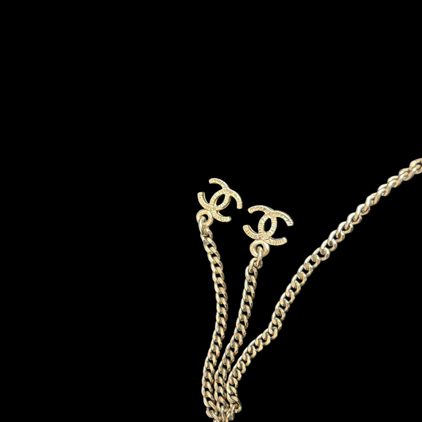 CHANEL Gold Alloy Multicolor Double CC Pendant Necklace With Glass Pearl