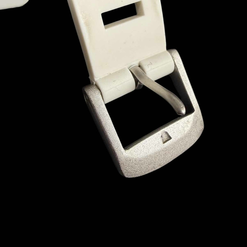 CHANEL white silicon bracelet, with box