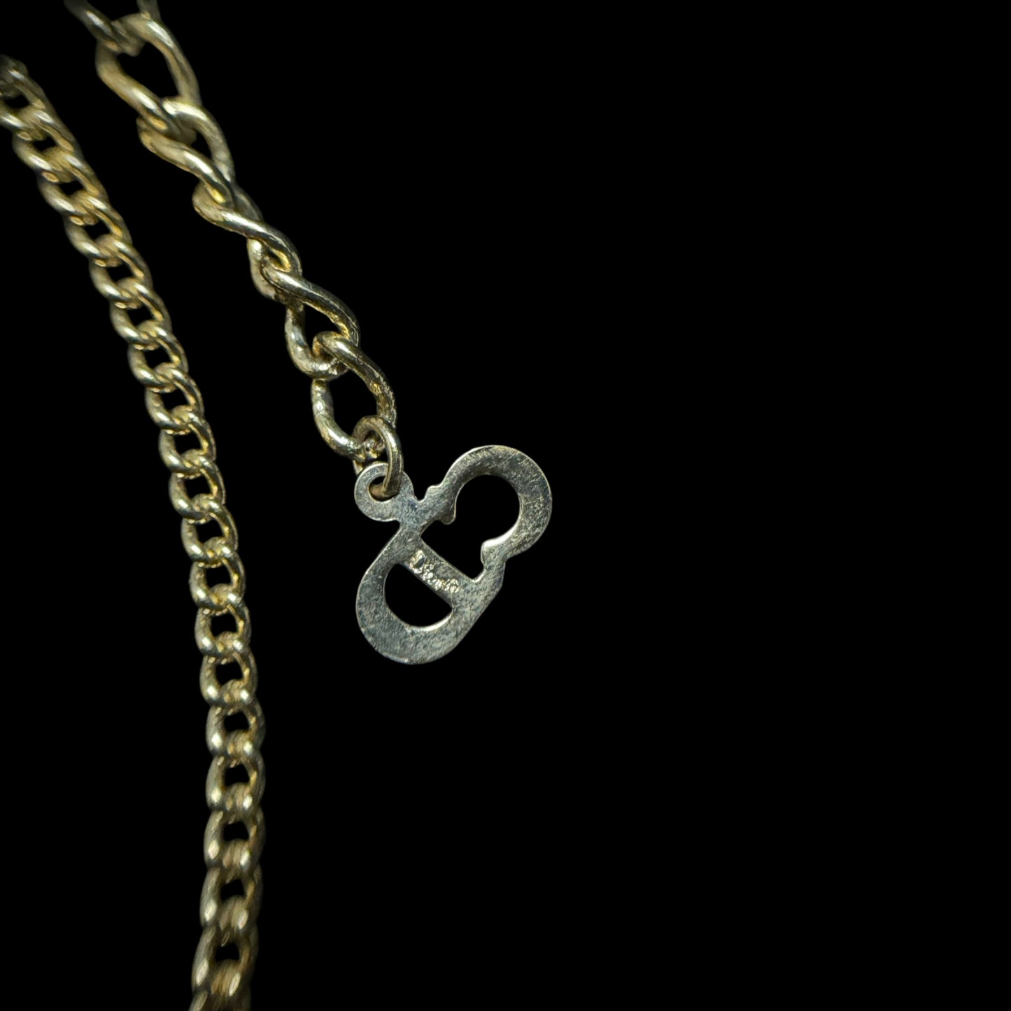 CHRISTIAN DIOR 3D Alphabet Logo Pendant Necklace Gold Tone Metal Thin Curb Chain Adjustable Extension With CD Charm Minimalist Casual Elegant Design
