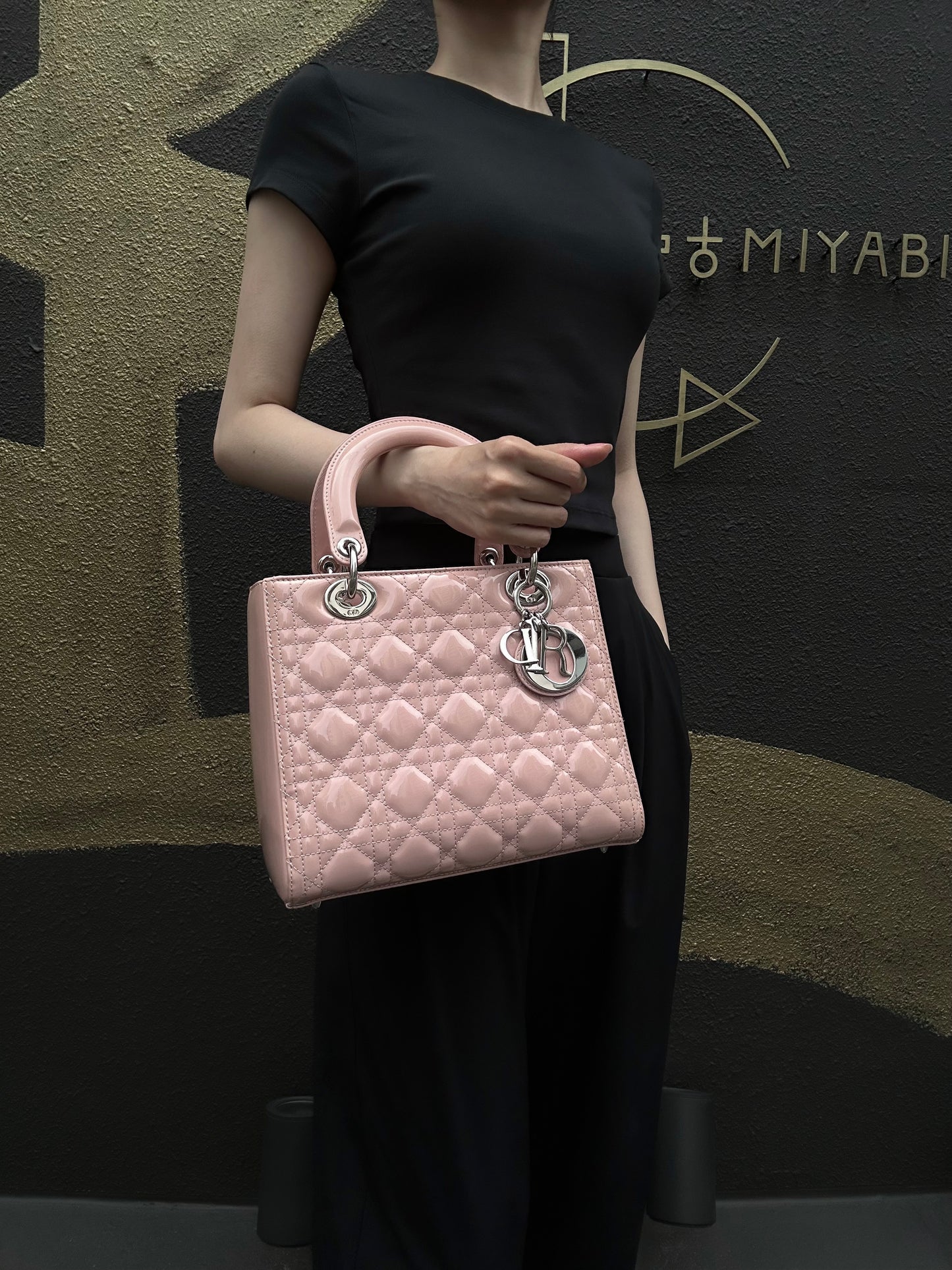 DIOR Cannage Lady Dior Lambskin Handbag Pink Silver Hardware With Shoulder Strap