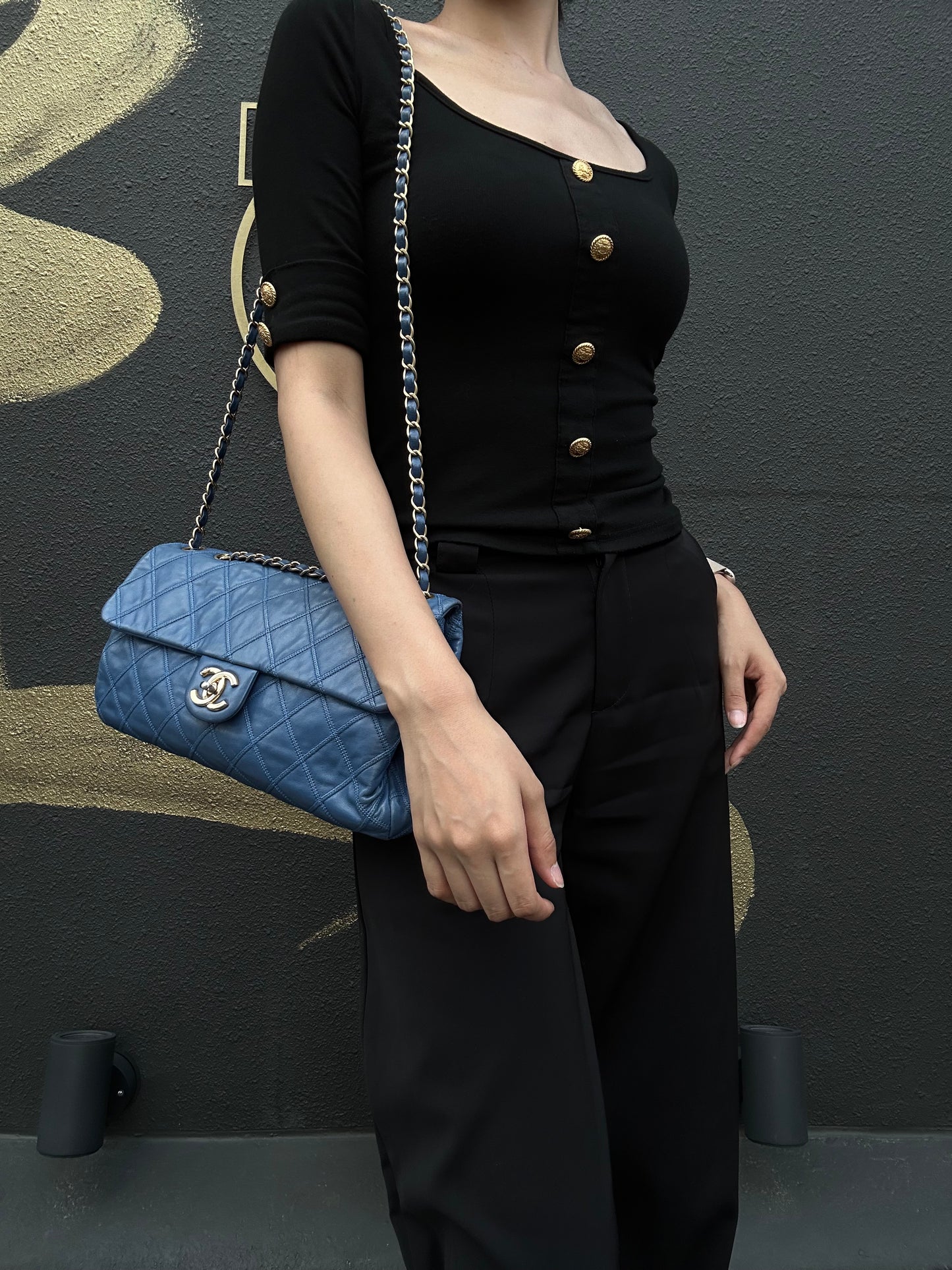 CHANEL Vintage Matelasse Calfskin Flap Shoulder Bag Blue Gold Hardware