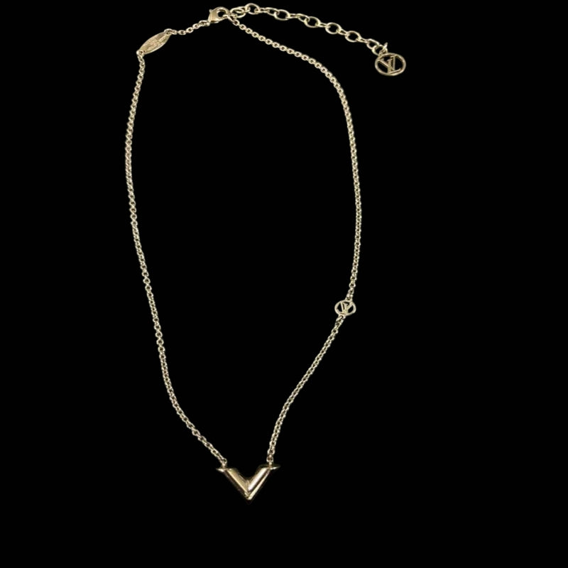 LOUIS VUITTON Essential V Logo Pendant Necklace Silver Alloy Hardware